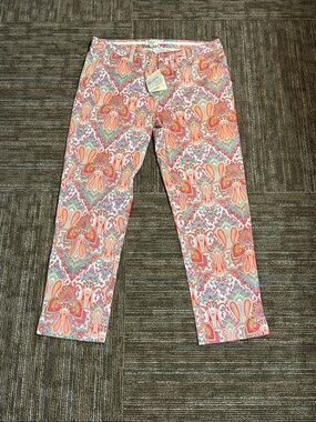 Bobby Jones Clover Paislu Coral, Teal and White Capri Pants